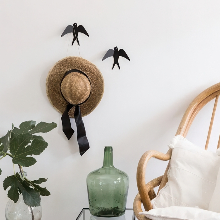 Wall hangers in metal, Set of 2, SWALLOWS, 14 x H 14 cm, Black