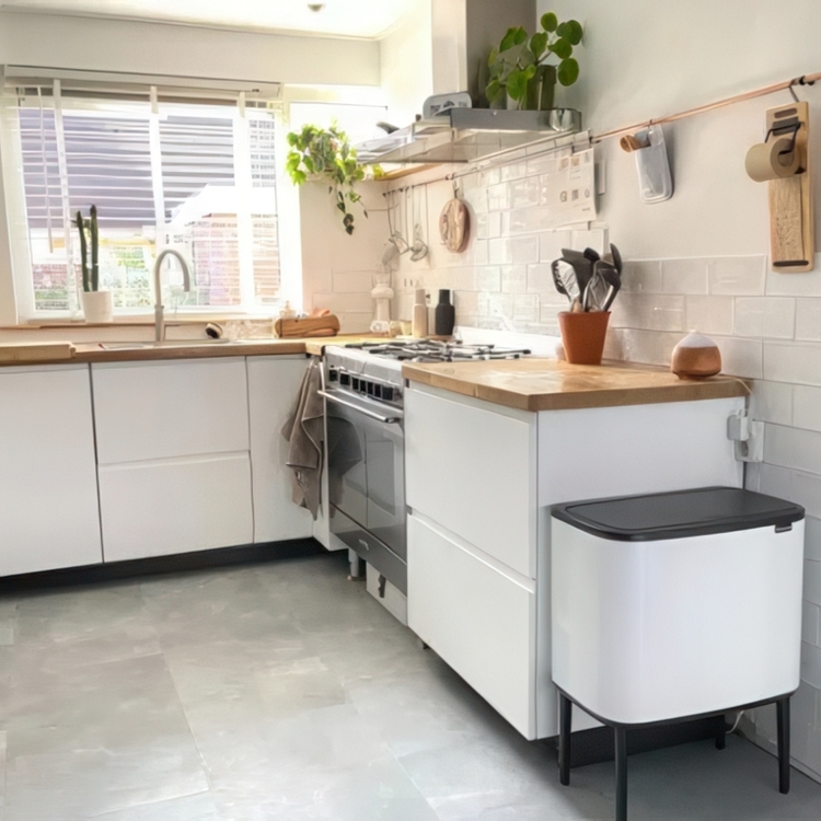 Recycling station on legs, 2 inserts, BRABANTIA BO TOUCH 23 + 11 L