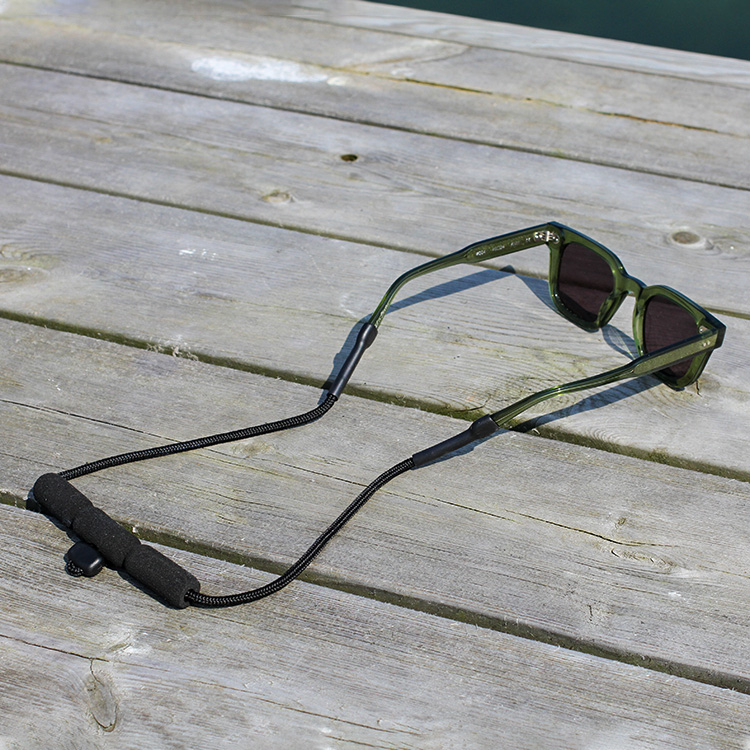 Buy a Floating strap for your glasses SmartaSaker