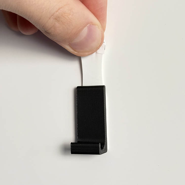 Self-adhesive LP cover hooks