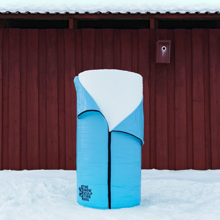Snow sculpture sack
