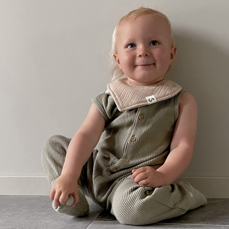 Waterproof bibs 3-pack in the group House & Home / Kids at SmartaSaker.se (13948)