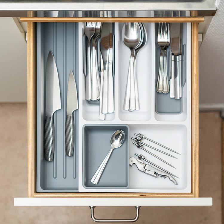 Adjustable drawer insert, cutlery box in the group House & Home / Kitchen at SmartaSaker.se (14151-B)