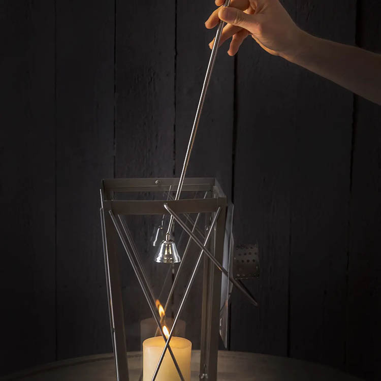Telescopic candle snuffer in the group Lighting / Candlesticks and accessories at SmartaSaker.se (14676)