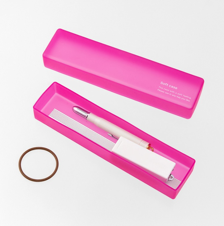 Case, MIDORI SOFT SILICONE, Pink in the group Storage / Storage boxes / Mini organizers / Boxes at SmartaSaker.se (40038)