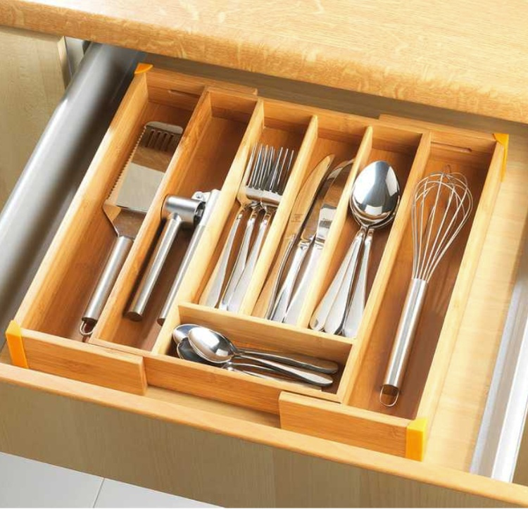 Cutlery Tray, Expandable, BAMBOO, 35,7 x 25,7 ~38,5 x H 5,1 cm, Nature in the group Storage / Kitchen storage at SmartaSaker.se (40105)