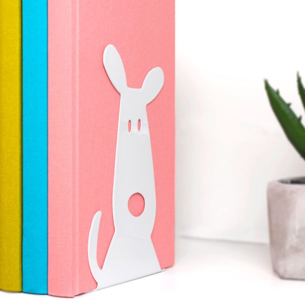 Bookends in metal, Set of 2, WHITE DOGS, 12 x 12,5 x H 17 cm, White in the group Storage / Office supplies at SmartaSaker.se (40190)