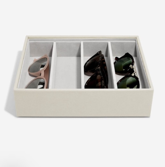 Tray for Glasses, CLASSIC STACKERS, 25 x 18 x H 6 cm, Oatmeal in the group Storage / Bedroom storage / Jewelry storage at SmartaSaker.se (40239)