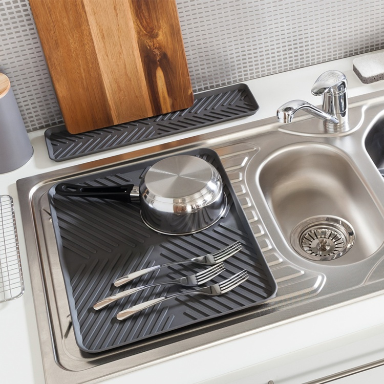 Draining mat, 5FIVE, 30.5 x 30,5 cm, Dark Grey in the group Storage / Kitchen storage / Dish racks and sink accessories at SmartaSaker.se (40423)
