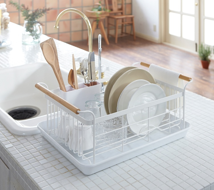 Dish Rack with tray, TOSCA DISH DRAINER, 47 x 33,5 x H 20cm, Yamazaki, White in the group Storage / Kitchen storage / Dish racks and sink accessories at SmartaSaker.se (40444)