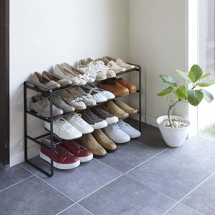 Expandable Shoe Rack in Metal, Stackable, FRAME 3-TIERED, Yamazaki, Black in the group Storage / Hallway storage / Shoe racks at SmartaSaker.se (40563)