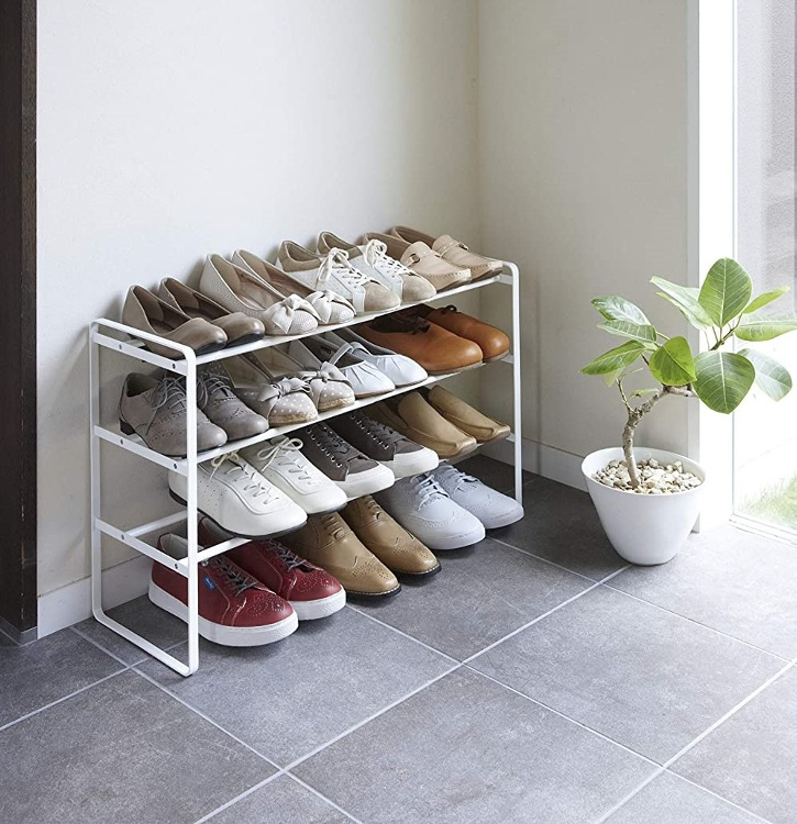 Expandable Shoe Rack in Metal, Stackable, FRAME 3-TIERED, Yamazaki, White in the group Storage / Hallway storage / Shoe racks at SmartaSaker.se (40564)