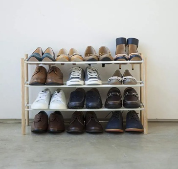Expandable Shoe Rack, PLAIN 3-TIERED, Yamazaki, White / Nature in the group Storage / Hallway storage / Shoe racks at SmartaSaker.se (40567)