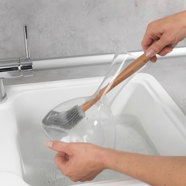 Bottle brush with bendable silicone tip, FLEXKOPF, Ø 4,5 x H 30 cm, Grey / nature in the group Storage / Kitchen storage / Dish racks and sink accessories at SmartaSaker.se (40600)