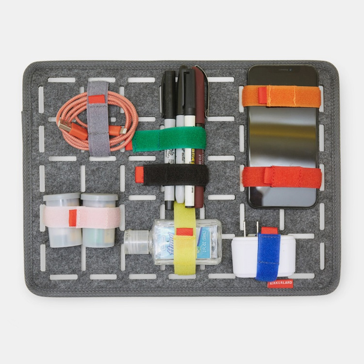 Storage for accessories, FELT ORGANIZER, 31,6 x 0,5 x H 23,5 cm, Kikkerland, Grey in the group Storage / Travel storage at SmartaSaker.se (40647)