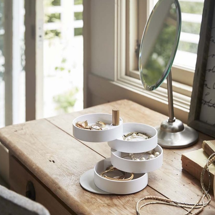 Storage box / jewelry tray, TOSCA , Ø 10 x H 12,2 cm, Yamazaki, White in the group Storage / Bedroom storage / Jewelry storage at SmartaSaker.se (40658)