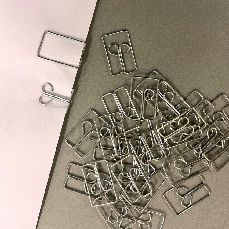 Paper Clips in metal. Set of 100, OWL, 2,7 cm, Silver in the group Storage / Office supplies at SmartaSaker.se (40996)