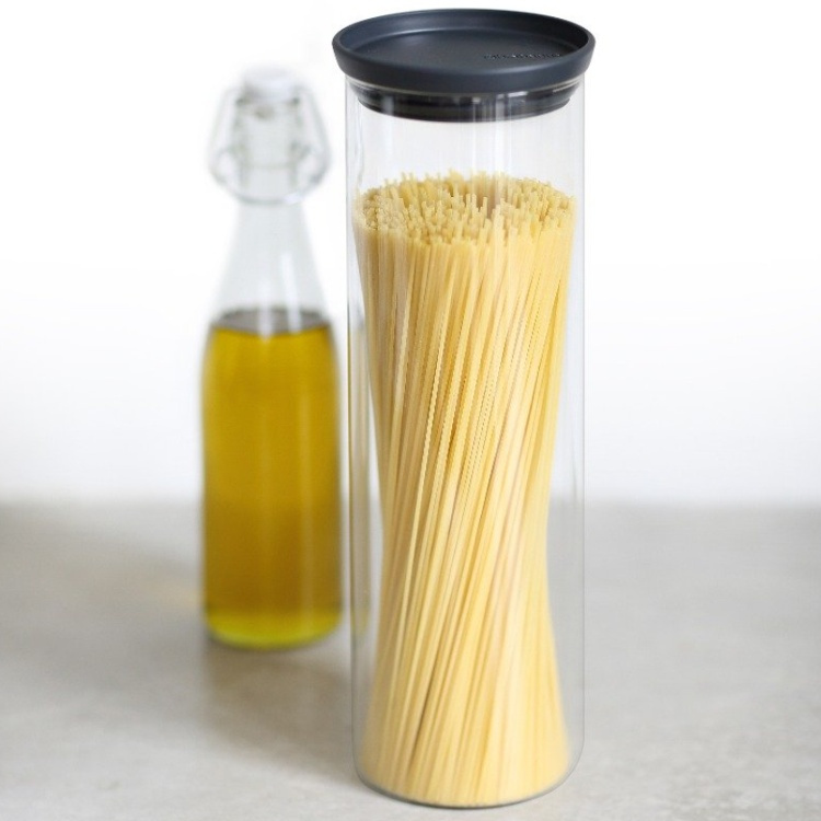Glass Canister, 1,9L, STACKABLE XL JAR, Ø 10,4 x H 32 cm, Brabantia, Clear / Dark Grey in the group Storage / Kitchen storage / Storage bins and jars / Brabantia at SmartaSaker.se (41006)