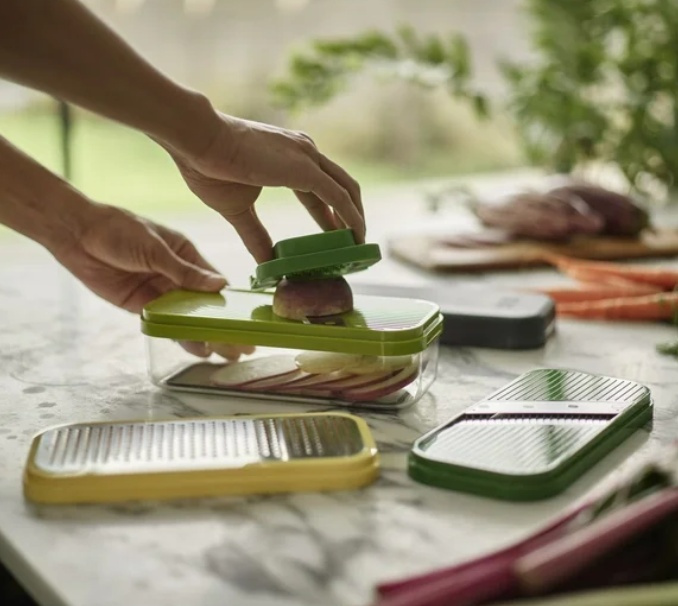 Chop, Grate and Slice, 4-IN-1 MULTI-PREP, Joseph Joseph, Green / Yellow in the group Storage / Kitchen storage at SmartaSaker.se (41058)