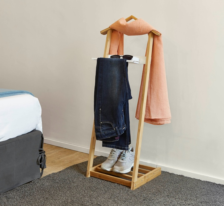 Clothes rack in Bamboo, VALET STAND, Nature / White in the group Storage / Wardrobe storage / Garment covers at SmartaSaker.se (41074)