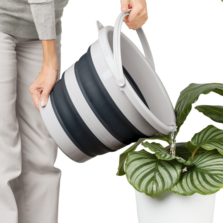 Collapsible bucket,12 L, PLEGABLE, Ø 35 x 26 cm, Light grey / dark grey in the group Storage / Storage room and garage / Baskets and buckets at SmartaSaker.se (41162)