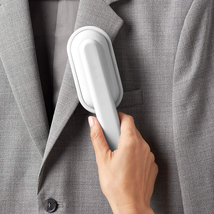 Clothes brush, CEPILLO DE ROPA, White in the group Storage / Laundry and care at SmartaSaker.se (41363)