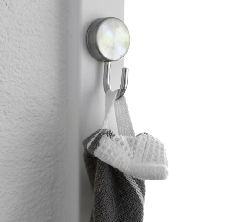 Hooks Magnetic, Set of 2, PORTA, Ø 2,5 x H 5 cm, Silver in the group Storage / Magnets and adhesives / Magnetic Hooks at SmartaSaker.se (41559)