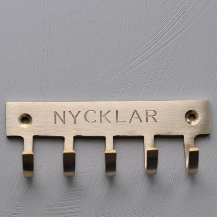 Hook strip, NYCKLAR, 11, 5 cm, Exmez, Brass in the group Storage / Hallway storage / Key cabinets at SmartaSaker.se (41589)