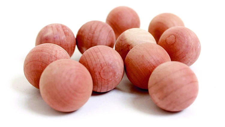 Ceder wood balls, Set of 12, LEGNO DI CEDRO, Ø 2,2 cm, Nature in the group Storage / Wardrobe storage at SmartaSaker.se (41614)