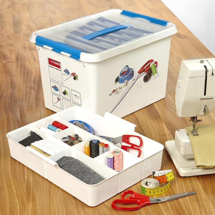 Sewing Box with handle, CRAFT BOX LARGE, 40 x 30 x H 26 cm, White / Blue in the group Storage / Laundry and care / Ironing accessories at SmartaSaker.se (41769)
