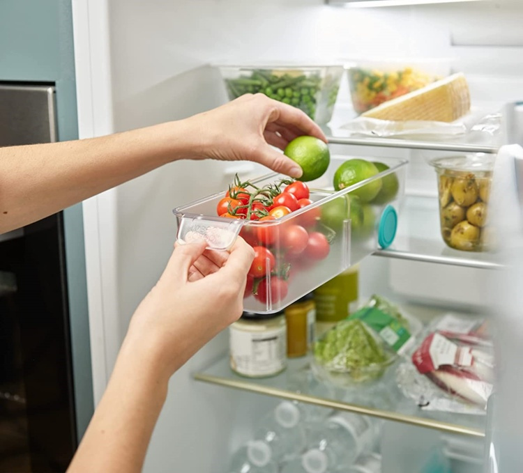 Storage box with wheels, JOSEPH JOSEPH COMPACT STORAGE BIN, 10,4 x 30,8 x H 8,5 cm, Transparent in the group Storage / Kitchen storage / Fridge storage at SmartaSaker.se (41798)