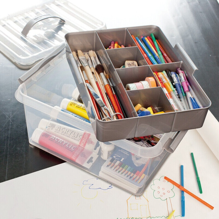 Box with insert and handle, 9L, Q-LINE MULTIBOX, 30,7 x 20 x H 22,3 cm, Clear / Silver Grey in the group Storage / Storage boxes / Mini organizers at SmartaSaker.se (41806)