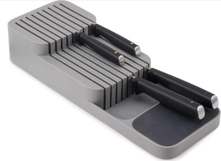 Knife organiser for 9 kives, 2-tier, DRAWERSTORE, Joseph Joseph, 39,8 x 14,3 x H7,5 cm, Grey in the group Storage / Kitchen storage / Kitchen cabinet organizers / Cutlery drawers at SmartaSaker.se (41919)