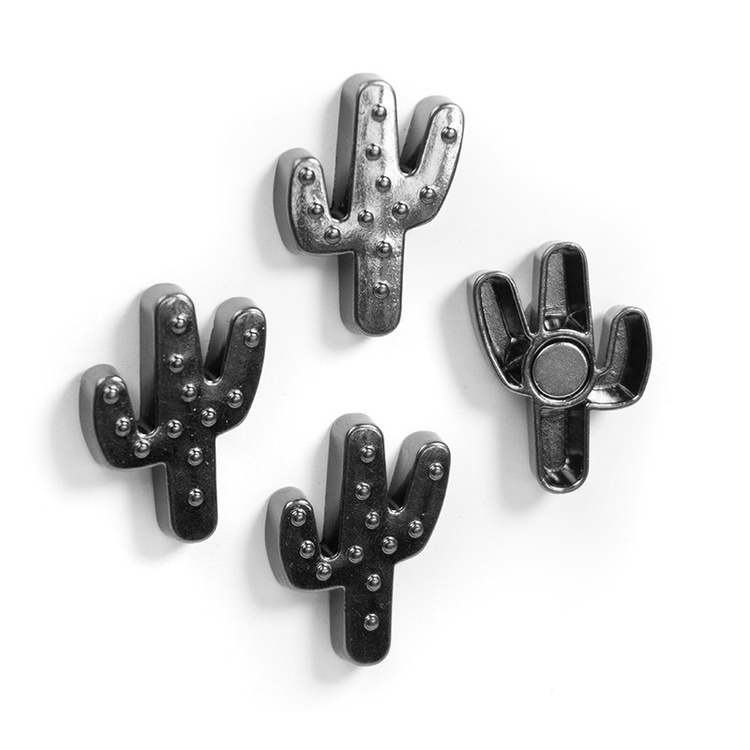 Magnets, set of 4, CACTUS, Metallic in the group Storage / Magnets and adhesives at SmartaSaker.se (41973)