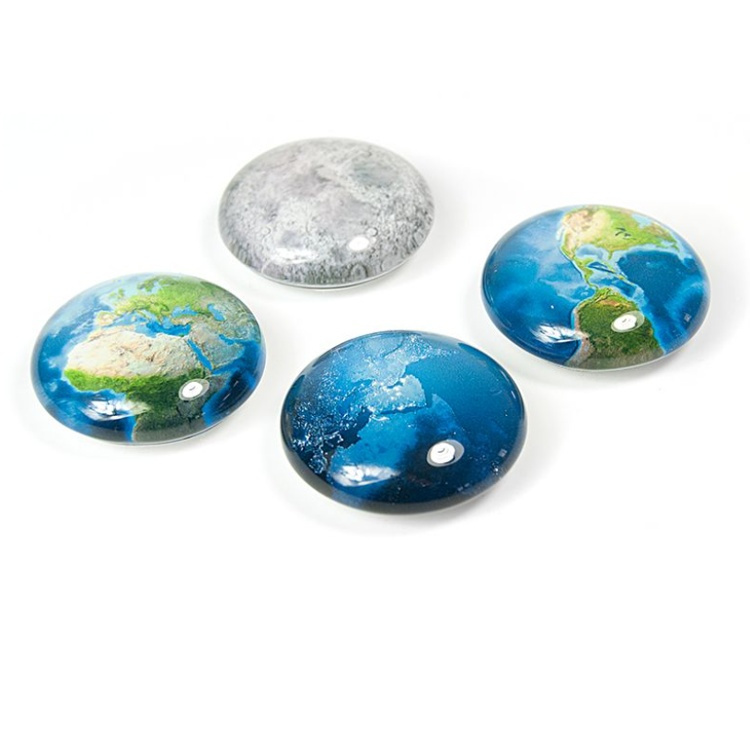 Magnets, glass, Set of 4, PLANET, Ø 3,5 cm, Blue in the group Storage / Magnets and adhesives at SmartaSaker.se (41983)