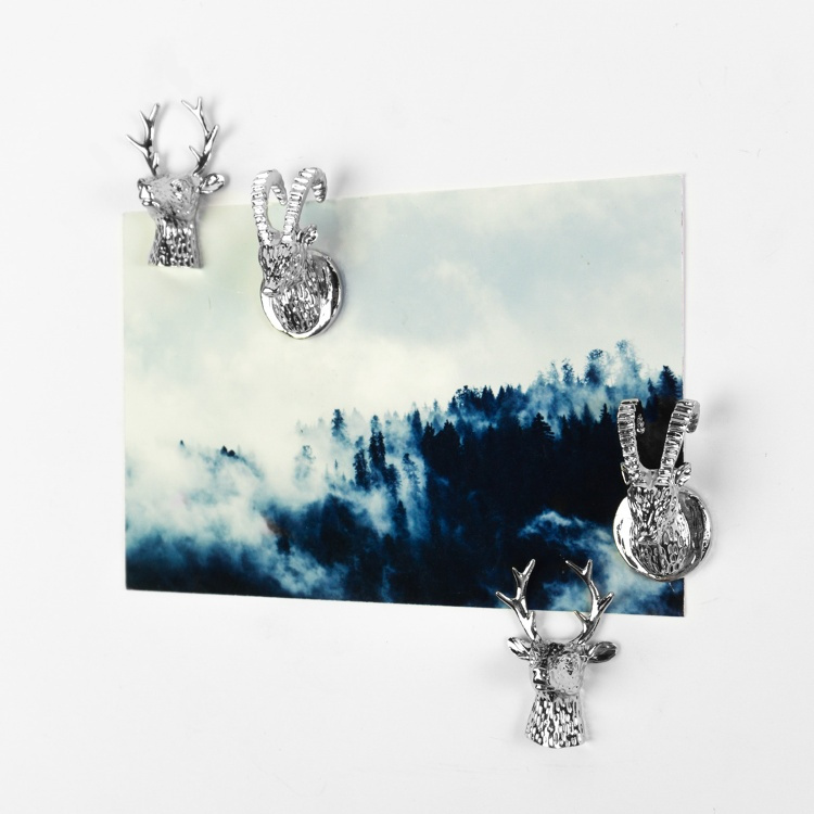 Magnets in metal Deer and Ibex Set of 4, ALPINE, Silver in the group Storage / Magnets and adhesives at SmartaSaker.se (41987)