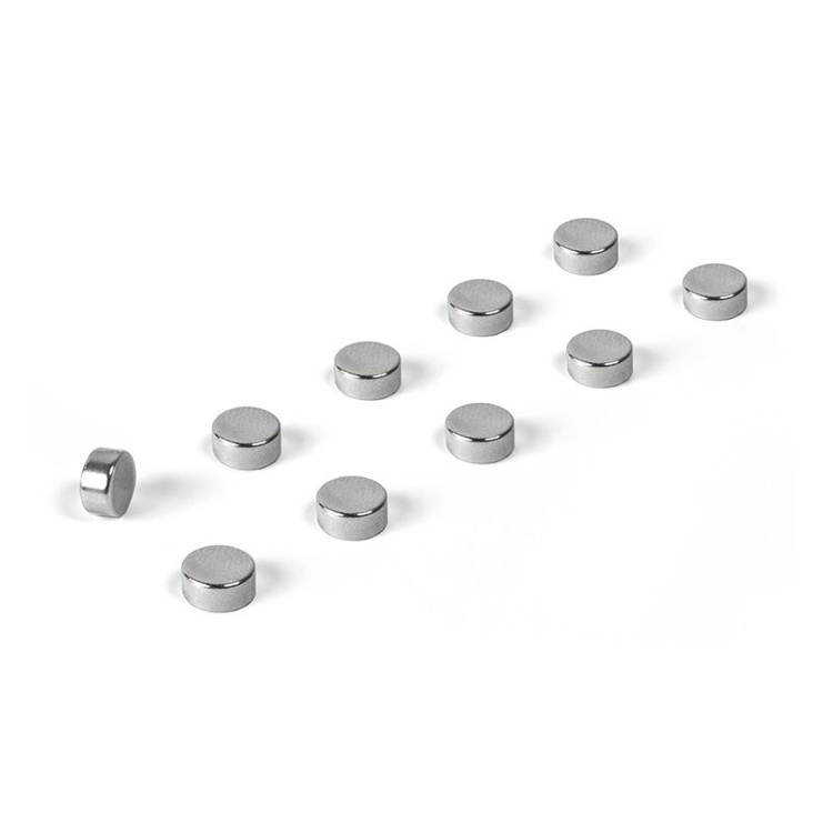 Magnets, strong, mini, 10 pc, STEELY, Ø 0,6 x 0,3 cm, Silver in the group Storage / Magnets and adhesives / Strong magnets at SmartaSaker.se (42026)