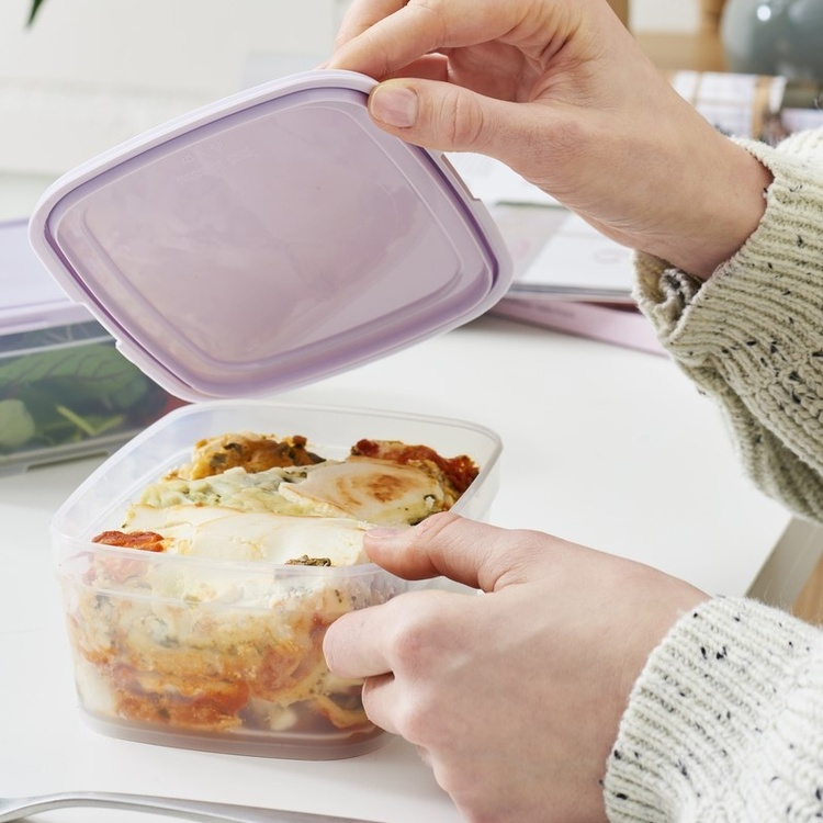 Food storage, 0,8 L, SMARTSTORE FRESH, Transparent / Purple in the group Storage / Kitchen storage / Food containers / SmartStore food containers at SmartaSaker.se (42142)