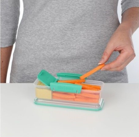 Lunch box with compartment, 410 ml, SNACK ATTACK TO GO, 19 x 8 x H 6 cm, Mint Teal in the group Storage / Kitchen storage / Food containers / SmartStore food containers at SmartaSaker.se (42163)
