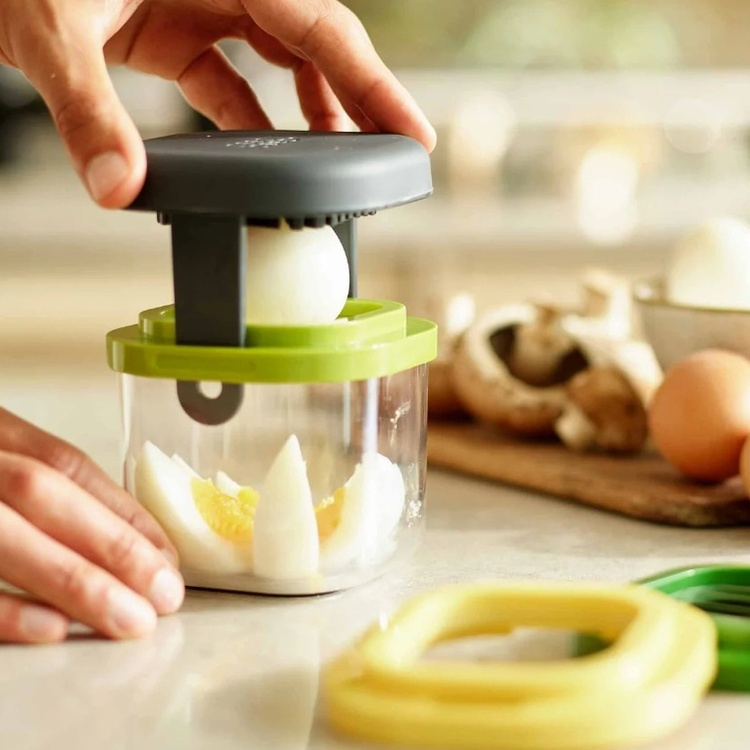 Food preparation Sert, 3-IN-1 MULTI-PREP, Joseph Joseph, Green / Yellow in the group Storage / Kitchen storage at SmartaSaker.se (42279)