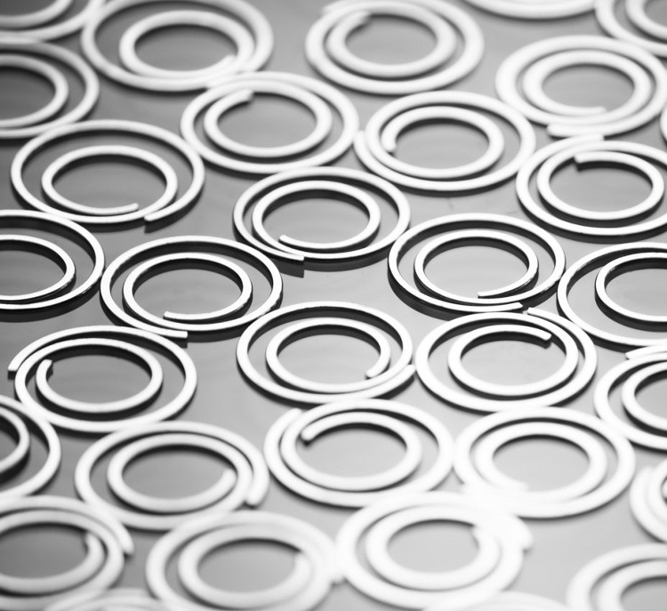 Circular Paper Clips , Set of 50, DESKSTORE MOON MEDIUM 2,5 cm, Silver in the group Storage / Office supplies at SmartaSaker.se (42486)