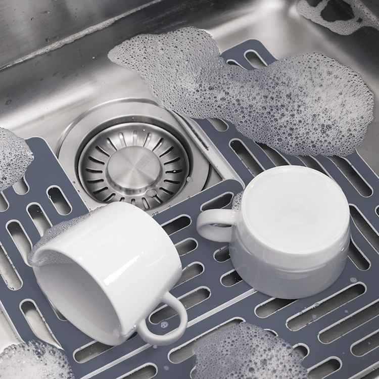 Sink Protector, Adjustable, SINK SAVER, Joseph Joseph, Dark grey in the group Storage / Kitchen storage / Dish racks and sink accessories at SmartaSaker.se (42608)