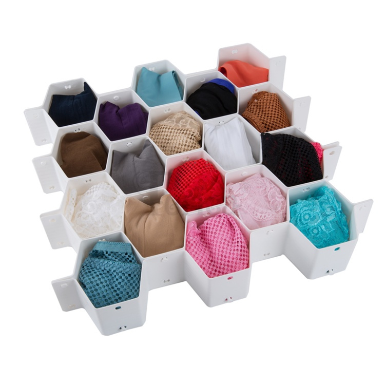 Drawer divider, 18 compartments, HONEYCOMB, 36 x 36 x H 7 cm, White in the group Storage / Wardrobe storage / Sorting boxes at SmartaSaker.se (42782)