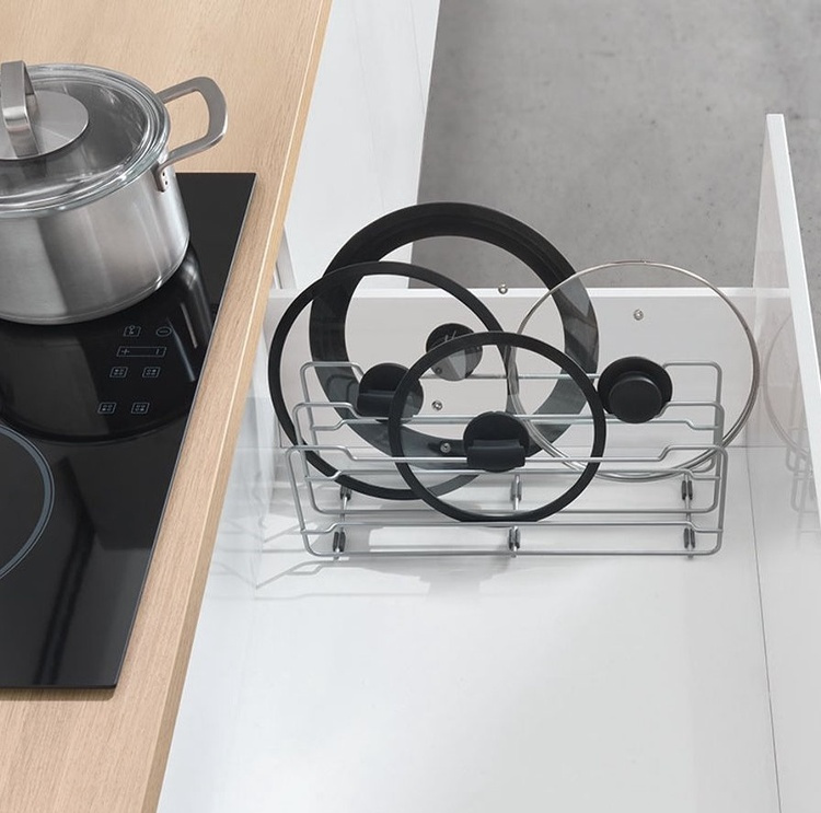 Pot Lid Organizer in Metal, DECK LID HOLDER, 42 x 14 x H 16 cm, Silver in the group Storage / Kitchen storage at SmartaSaker.se (42880)