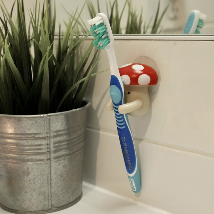 Toothbrush holder with suction cup, MUSHROOM, 3,4 x 4,5 x H 5,1 cm, Red / Beige in the group Storage / Bathroom storage at SmartaSaker.se (42927)