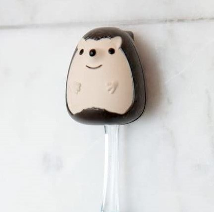 Toothbrush holder with suction, HEDGEHOG, Kikkerland, Brun / Beige in the group Storage / Bathroom storage at SmartaSaker.se (42930)