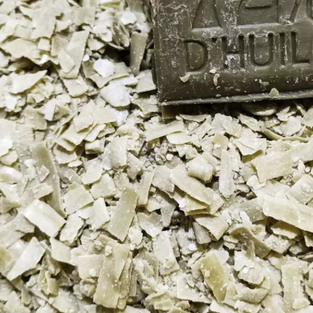 Soap Flakes with Olive oil, 1 kg, SAVON DE MARSEILLE COPEAUX, Olive Green in the group at SmartaSaker.se (43063)