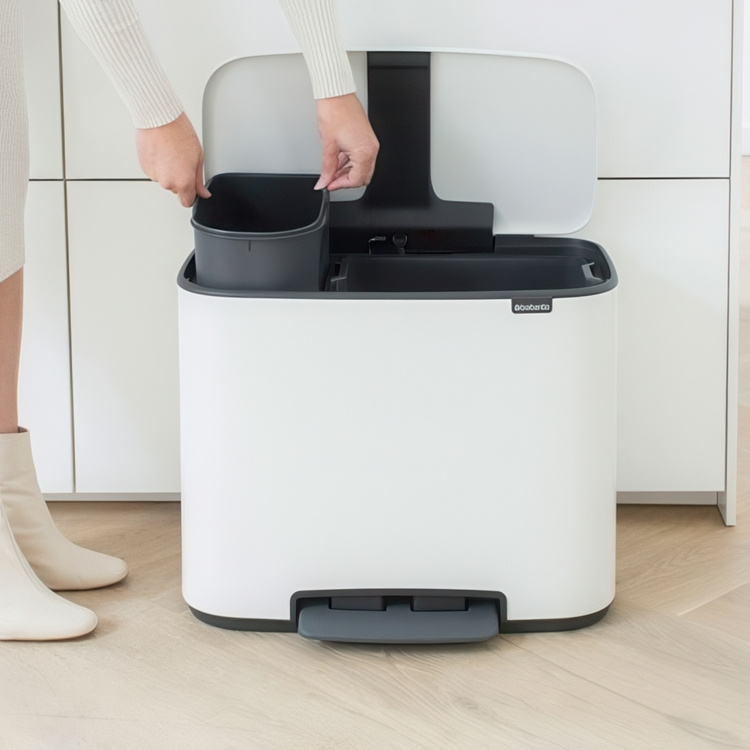 Recycling station, 2 inserts, BRABANTIA BO PEDAL BIN 23 + 11 L in the group Storage / Cleaning and waste sorting / Waste sorting at SmartaSaker.se (43257)
