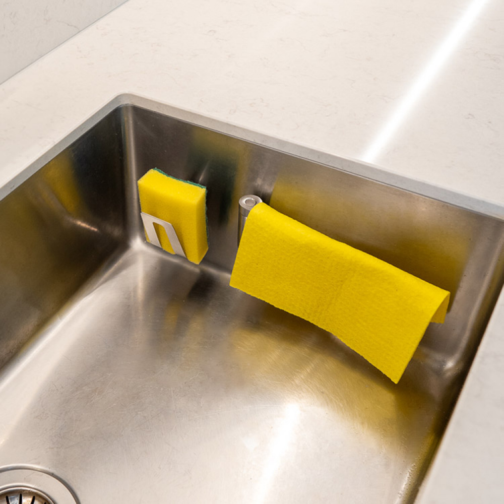 Magnetic In-Sink Brush Holder