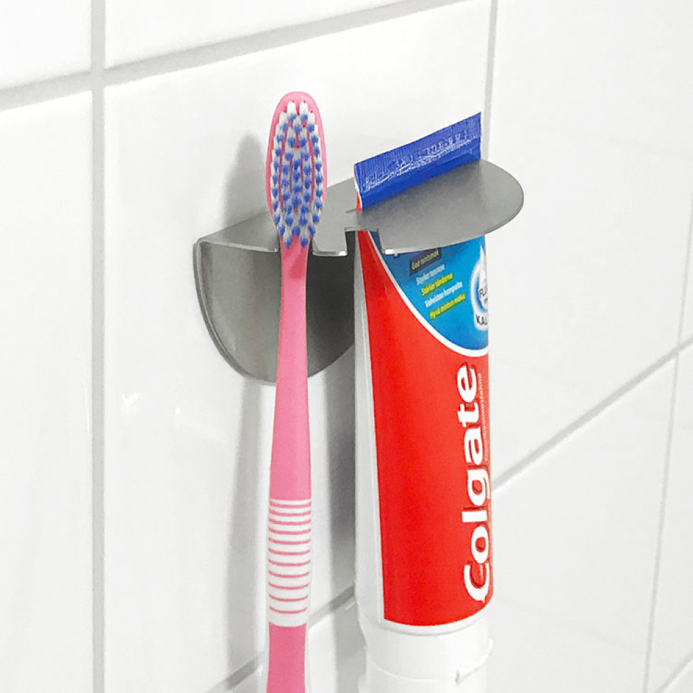Toothbrush holder: Paste up in the group House & Home / Bathroom / Bathroom storage at SmartaSaker.se (11183)